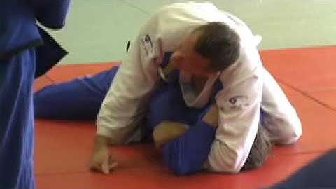 BJJ - Cool bicep-slicer from backmount with blackbelt Lars Wallin