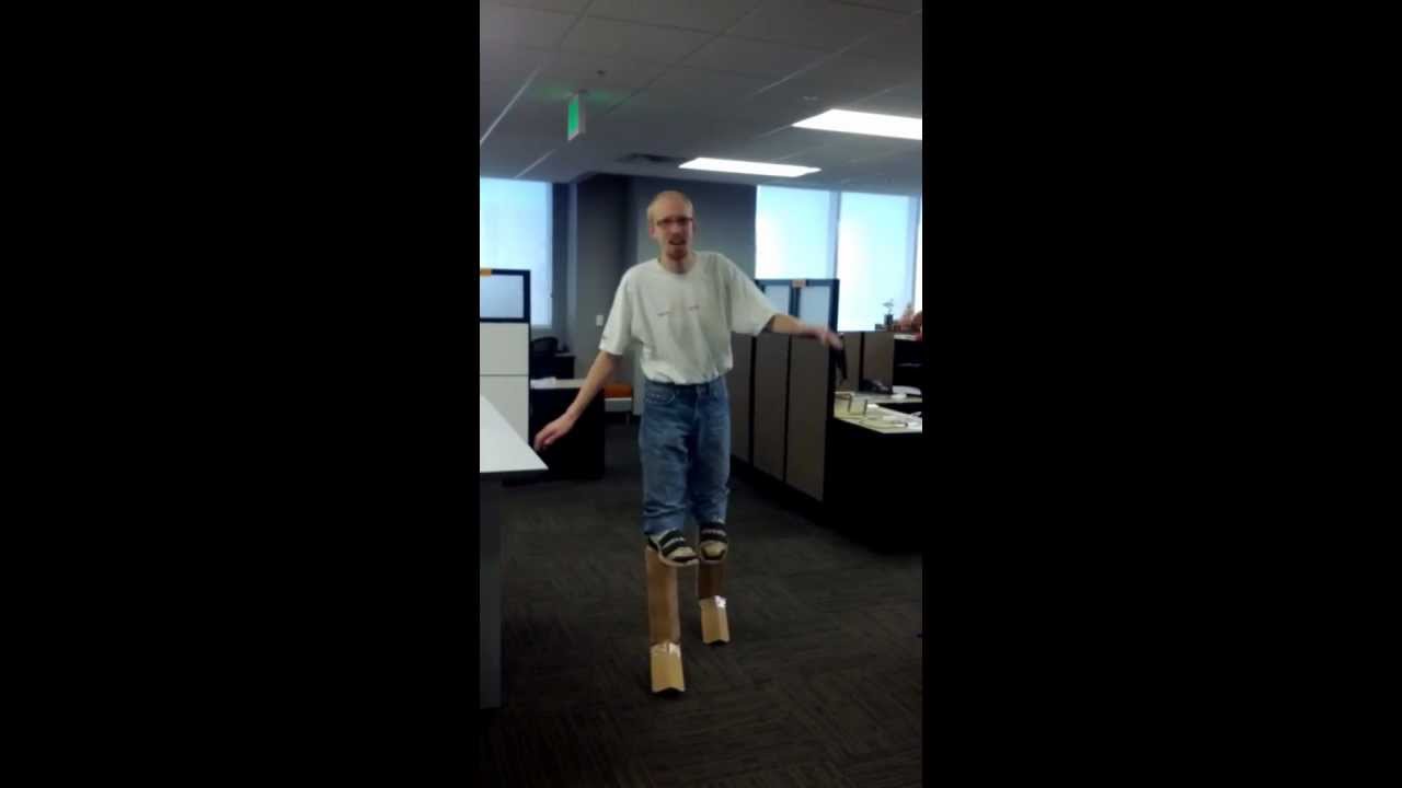midget-on-stilts