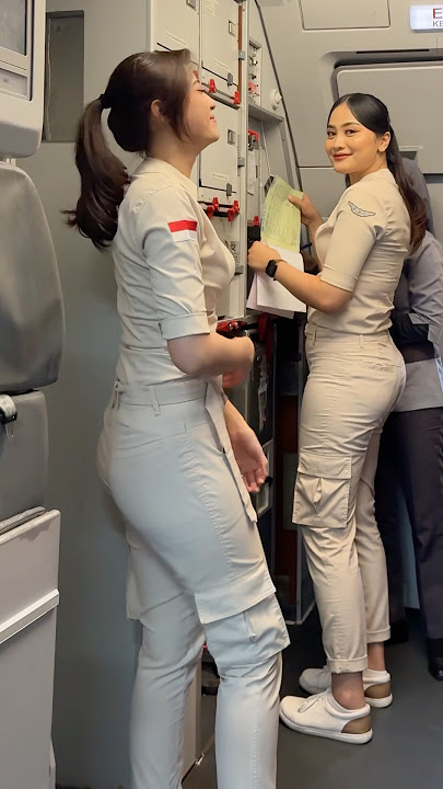 Pramugari cantik super air jet