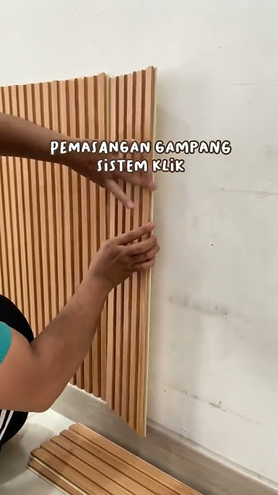 Makeover ruang nonton Tv pakai wallpanel dari TrideeWallpaper superr aesthetic kann jadinya budget c