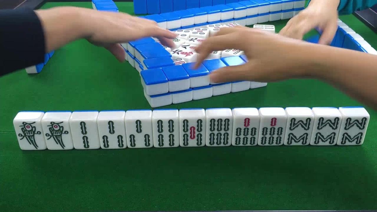 Ocsa Pic 看老搭子打麻将,真是一遍就被感染,力挽狂澜这就是差距啊 - YouTube