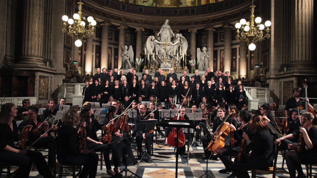 G1 - Orquestra toca Réquiem de Mozart no Dia de Finados em igreja