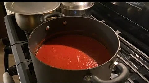 Italian Meat Sauce- Old World Recipe from Marcos C...