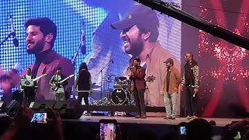 Dulquer and Vineeth Sreenivasan | First duet song!  rocked the stage |Dubai| #DQ #vineethsreenivasan