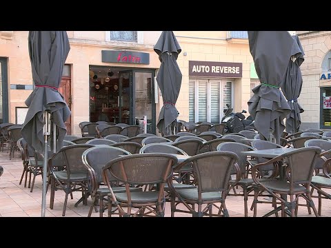 Nîmes : les terrasses des cafetiers et restaurateurs doivent faire place nette la nuit