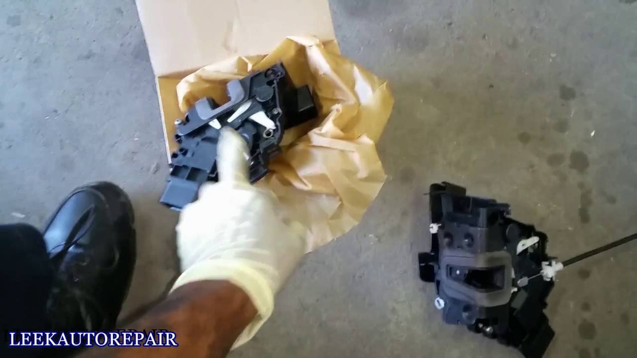 Door Lock Actuator Replacement 10 Land Rover Lr2 Youtube