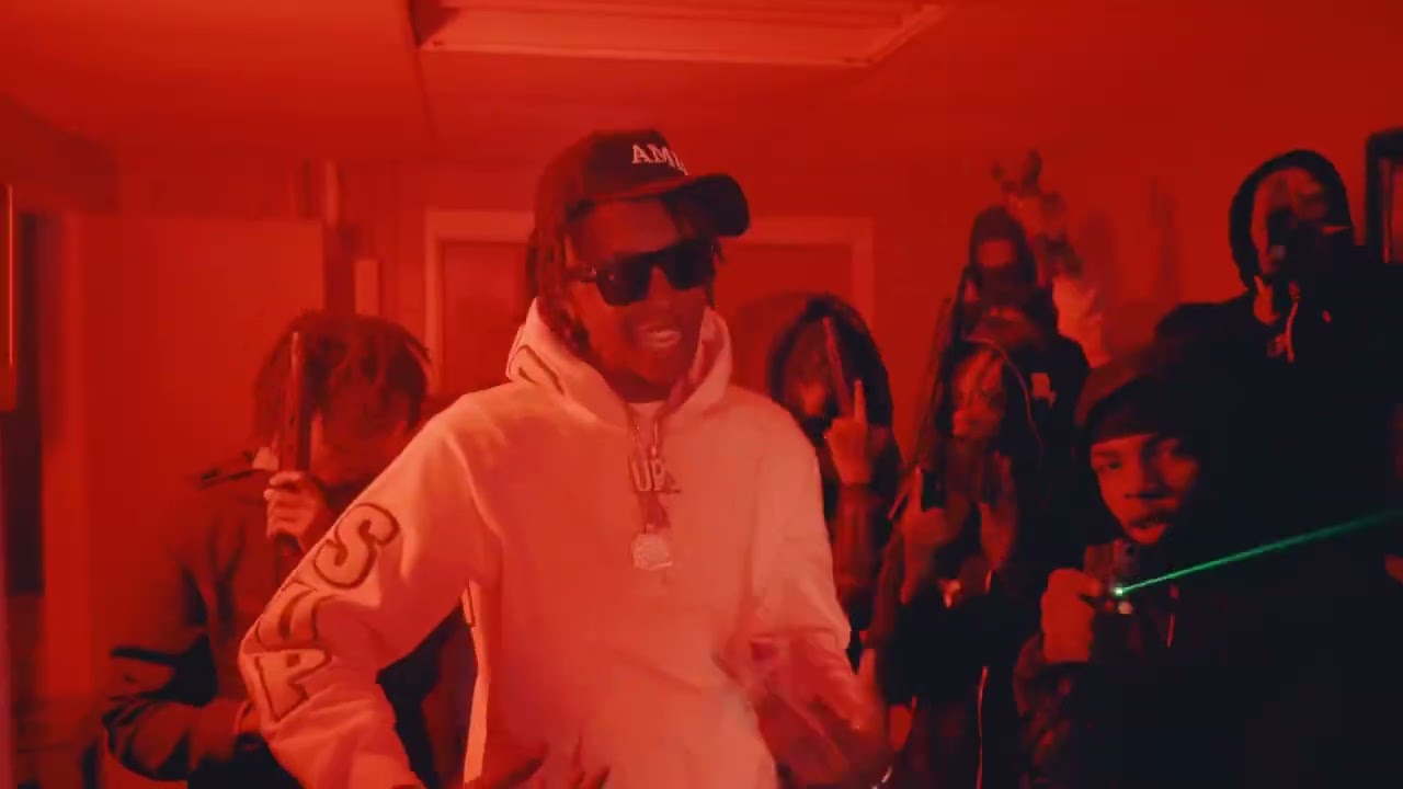 Constantly Poppin  (Chophouze Reece)