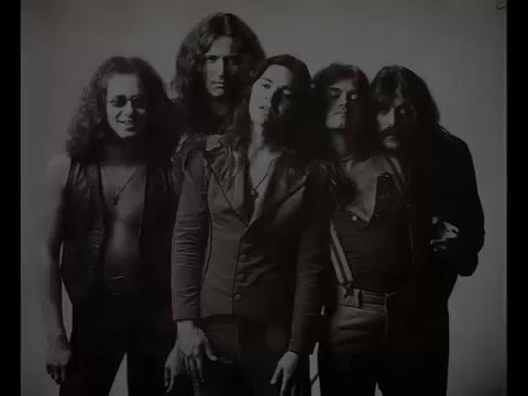 Слушать дип перпл солдат. D.Coverdale Soldier of Fortune. Soldier of Fortune Deep Purple в СССР. Soldier of Fortune - Deep Purple «stormbriner» album photo. Soldier of Fortune Deep Purple gif.