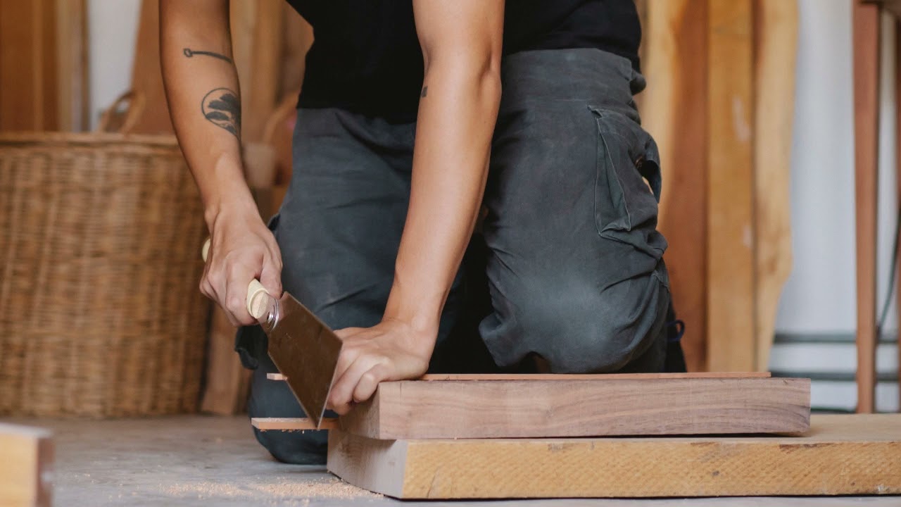 Realistic Handsaw Sound Effects – Cutting Wood FX