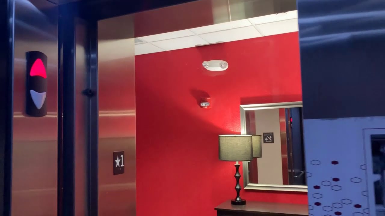 Elevator at the Hampton Inn in Leeds Alabama (near Birmingham) YouTube