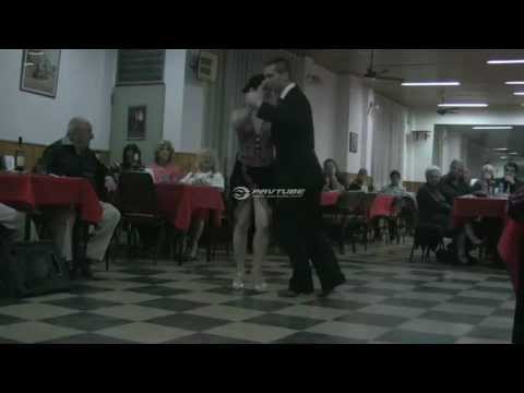 La bruja D'Arienzo Echagüe - Santiago León y Liliana Tolomei
