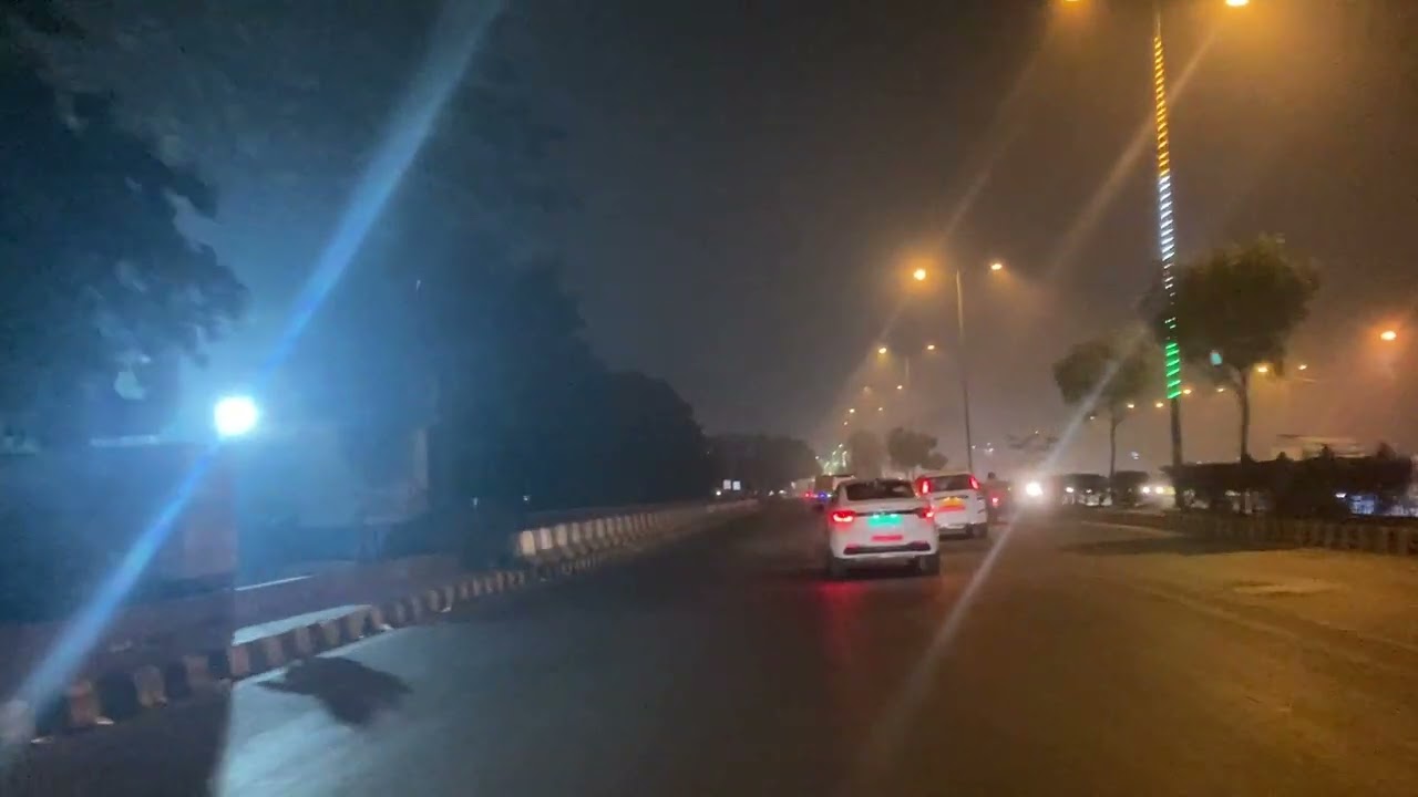 ye raat or ye mjburi 