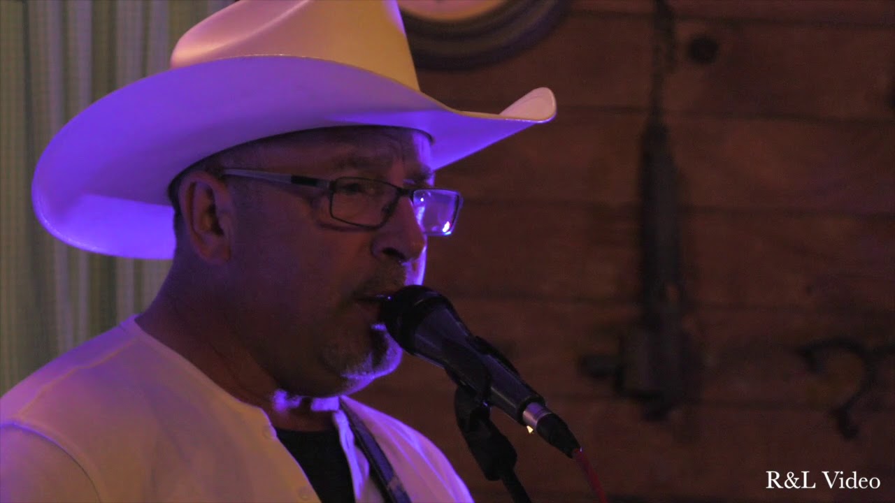 Western Saloon Pony Express Met Billy Mack