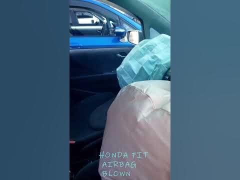 Honda Fit Airbag Blown #airbag #airbagblowing #airbagblowingup - YouTube