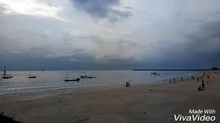 Makan Malam di Pantai Jimbaran Bali | Seafood Dinner at Jimbaran Beach Bali |