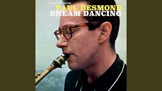 Video thumbnail of "Paul Desmond - Recado Bossa Nova"