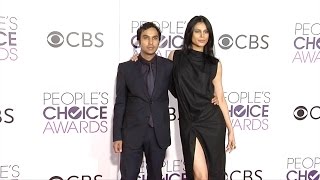 Kunal Nayyar And Neha Kapur Peoples Choice Awards 2017 Red Carpet