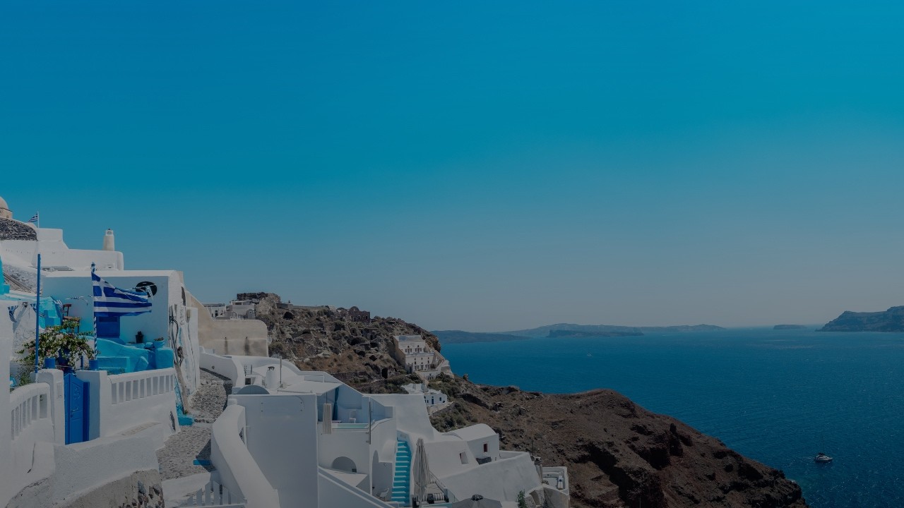 Santorini Morning Light | A Quiet Start by the Sea