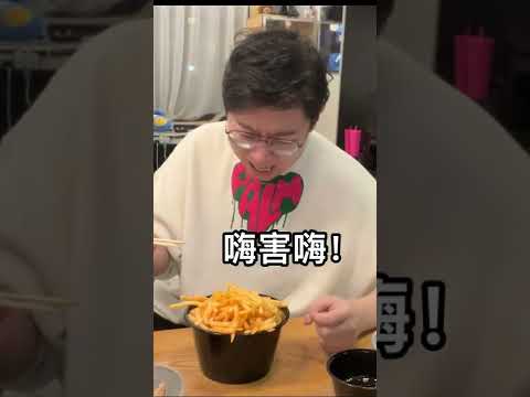 【PuPu噗噗】当小猫咪遇到螺蛳粉会发生什么