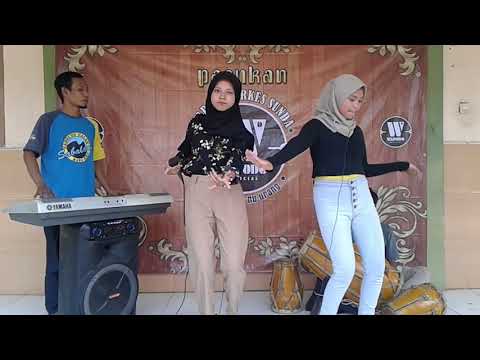 Wilujeng Tepang (Deu Duet - SISWI SMATER 2 PADALARANG TKB CIPATAT) + Hujan Poyan (Winda)