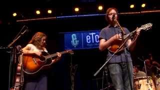 Mandolin Orange - Waltz About Whiskey (eTown webisode #815 ) chords