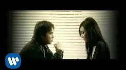 Icha - "Jika Tak Ada Hari Esok" (Official Video) - Durasi: 4:10. Icha - "Jika Tak Ada Hari Esok" (Official Video) - Durasi: 4:10.