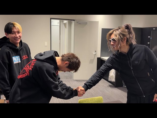 親友の恭平が憧れのGACKTさんに会ったらただの少年に戻りました - YouTube