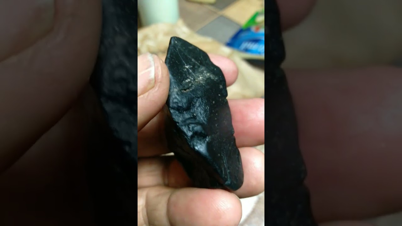 DIAMANTE NEGRO