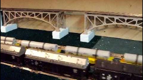 running 4 old school lionel trains on my layout part 1