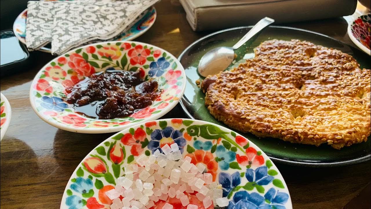 Chai JAAI vlog Cafe Srinagar Jammu and Kashmir Exploring Kashmir