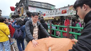 Taiwan's Magical Pingxi Sky Lantern Festival Explored | Releasing a Sky Lantern