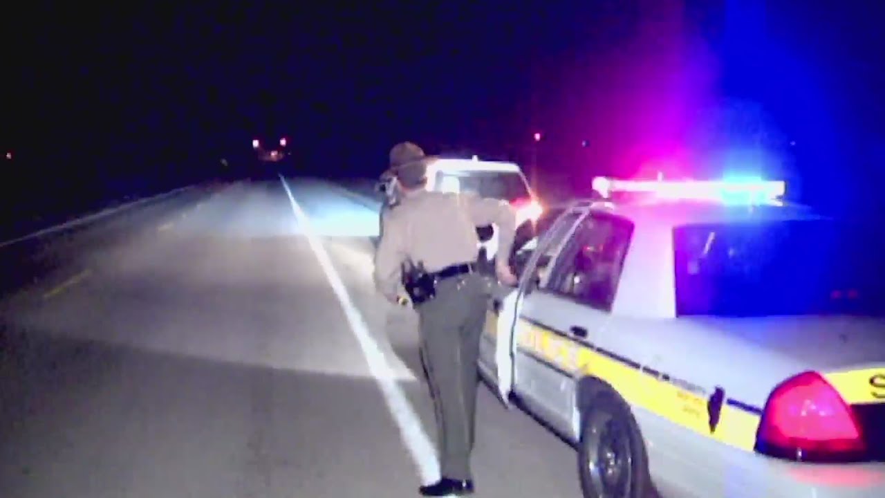 Illinois State Trooper's squad car hit while assisting driver on side ...