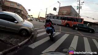 Полицейская погоня на мотоциклах в Бразилии
