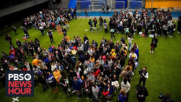 What’s happening with results from Iowa Democratic caucuses