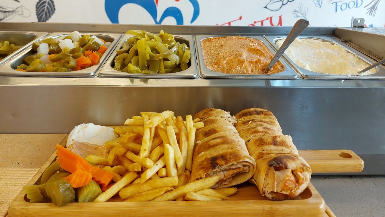 أطيب فروج مشوي على الفحم على الطريقة اللبنانية من مطعم فروج العياش .