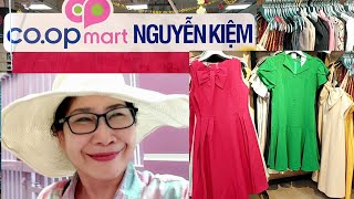 Vlog 217 : Dạo Siêu thị Co.op Mart Nguyễn Kiệm để review Quần áo giảm giá .