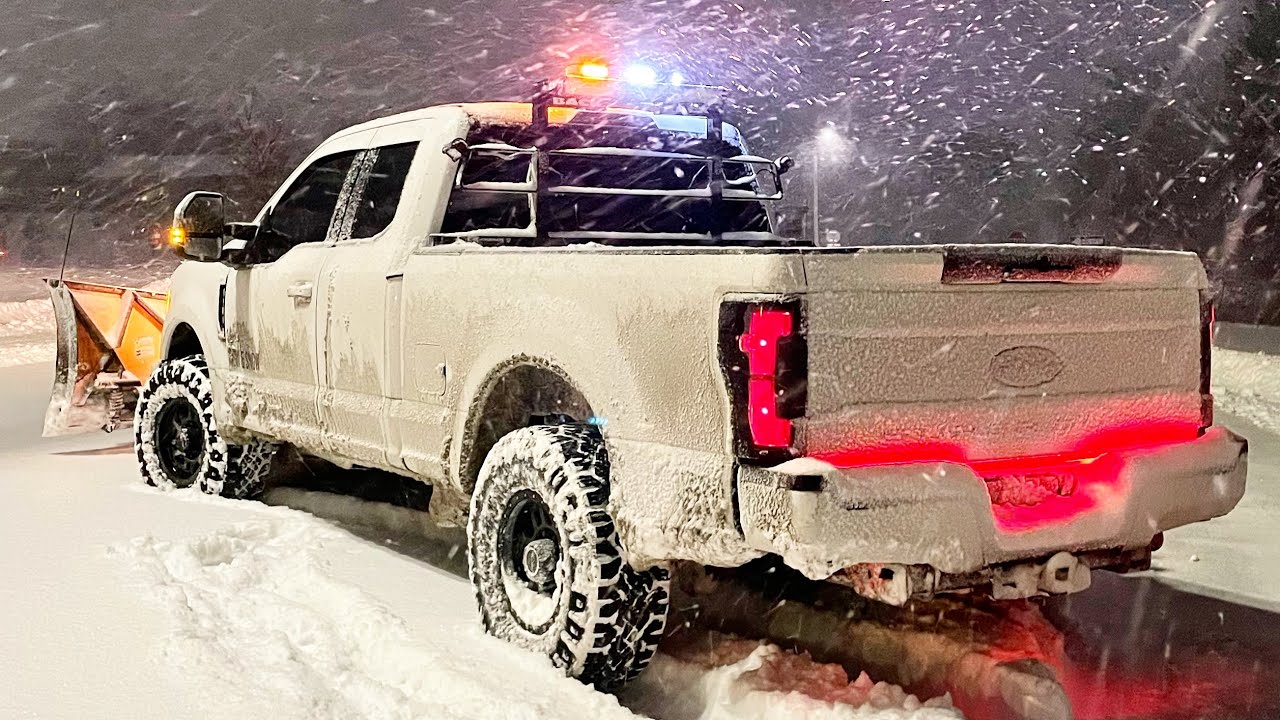 ZERO TOLERANCE SNOW REMOVAL (SnowVLOG)