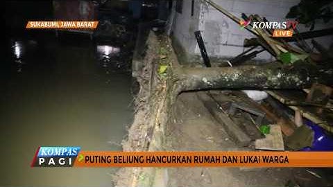 Puting Beliung Hancurkan Rumah Warga