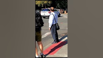 Thumbnail of NYPD Police car - less noise [New York first responders🚨] 9-1-1 #shorts