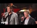 Ernie Haase & Signature Sound - Water Walking God (Live)