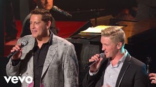 Ernie Haase & Signature Sound - Water Walking God (Live) chords