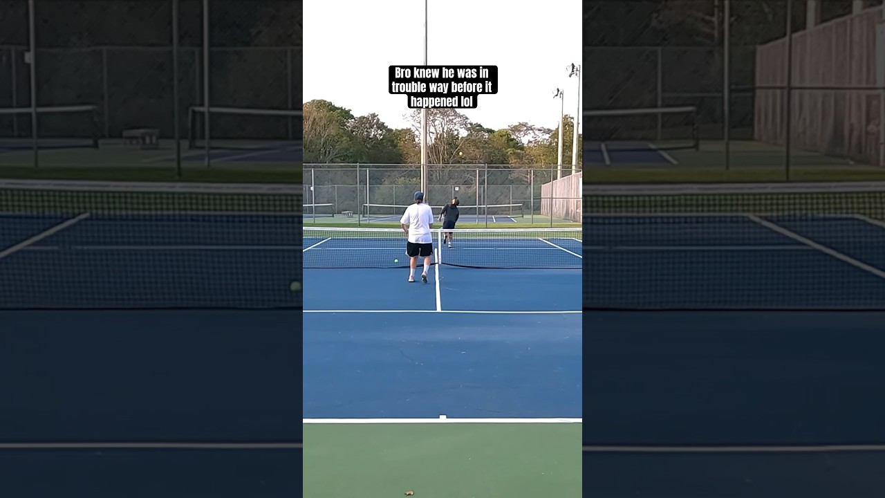 He knew he was in trouble… #tennis