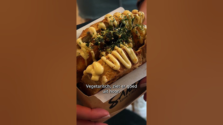 VIRAL FOOD snacks TESTEN in UTRECHT - Cinnamon Roll, Acaï bowl, Sandwich 🥪  -  Travelling Sisters