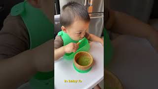 🌟 Meet the game-changer in baby feeding: Avanchy's bamboo bowl & spoon + silicone bib! 🌿🥄