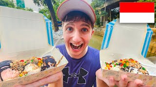 アメリカ人がジャカルタでインドネシアの有名アイスクリームを食べてみた！（Ragusa Es Italia）🇮🇩