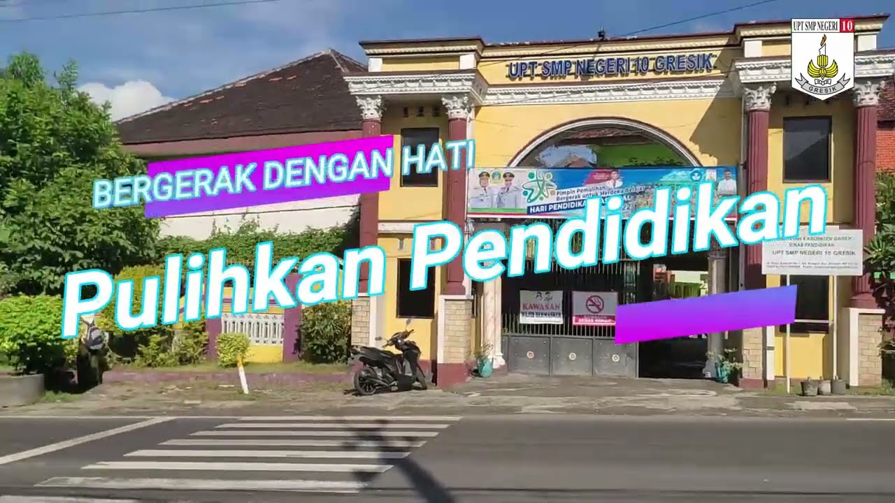 Kepala Sekolah Inspiratif UPT SMP Negeri 10 Gresik - 2022