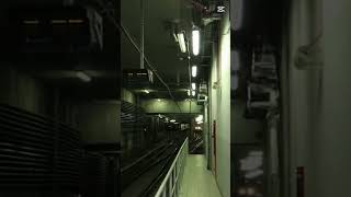 Metrou intrând în stația Trocka în direcția Bemowo😍