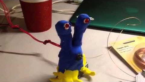 Alien bot with arduino