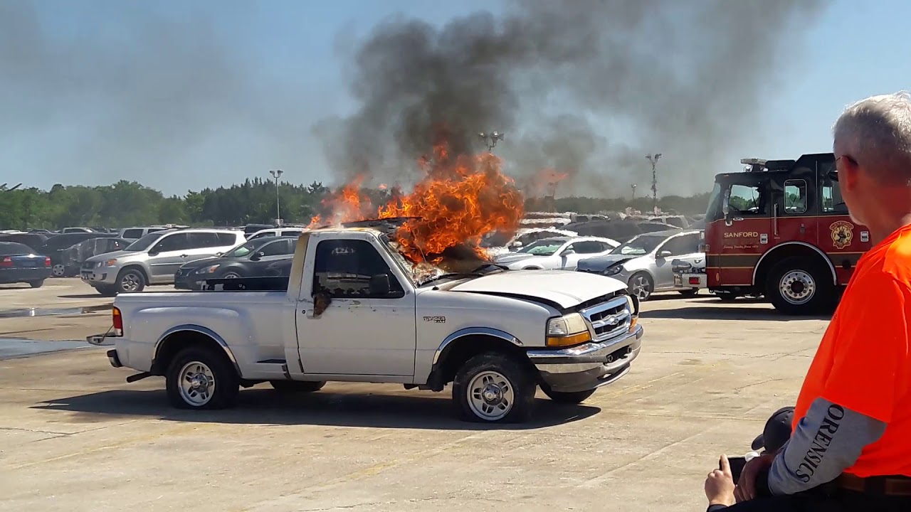 Setting a Ford Ranger on fire, air bag explosion, 3 explosions, arson