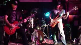 "Unpeople" - Dead Deities live at Valve Bar, Tempe - Metal Madness